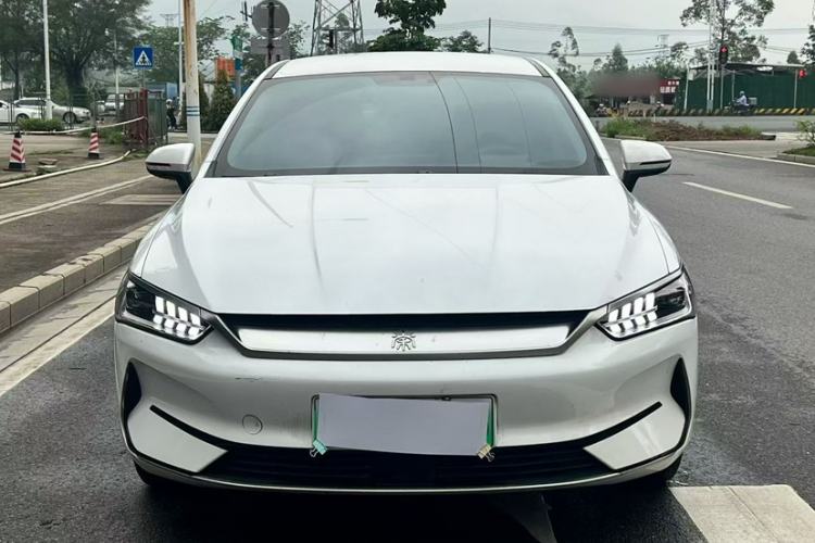 Used BYD Qin PLUS 2021 EV 420KM Commuter Edition

