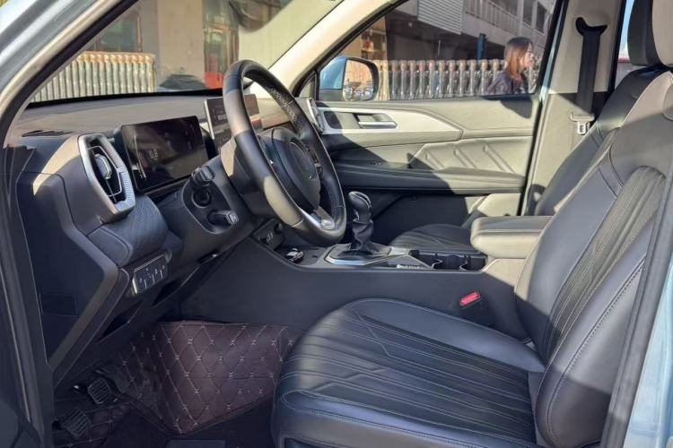 Used Great Wall King Kong Poer 2022 2.0T Manual Diesel 4x4 Navigation Version Standard Cab GW4D20M
