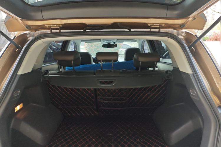 Used GAC Trumpchi GS4 2015 200T G-DCT Prestige Edition Trunk