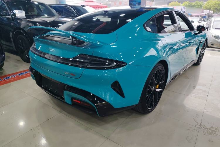 Used Xiaomi Auto SU7 2024 Four-Wheel Drive Ultra-Long Range Advanced Intelligent Driving Max Edition Rear Right 45 Deg