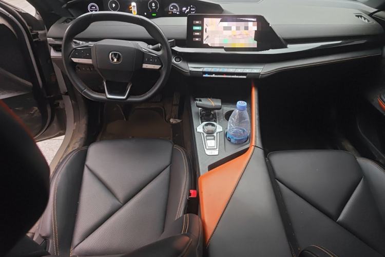 Used Changan UNI-V iDD 2023 ZhiDian iDD 1.5T 113km Smart & Fun Version