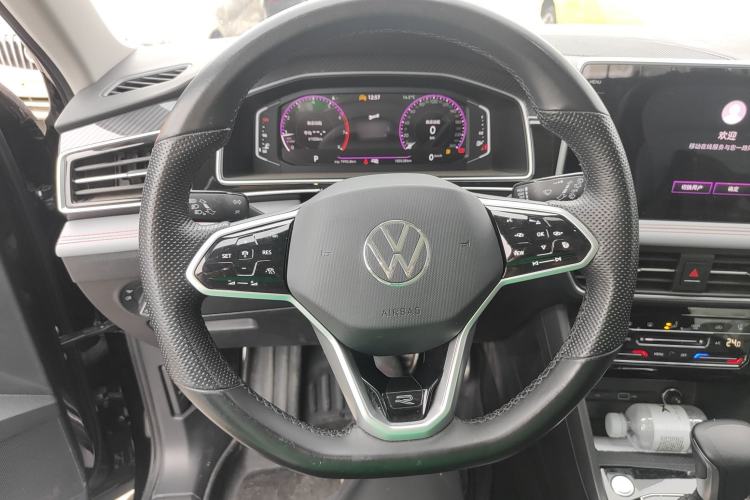 Used Volkswagen Tiguan L 2023 Restyled 330TSI Automatic Two-Wheel Drive R-Line Flagship Edition Steering Wheel