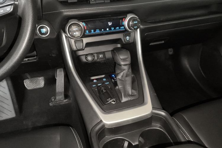 Used Toyota Wildlander 2021 2.0L CVT Two-Wheel Drive Luxury Edition
