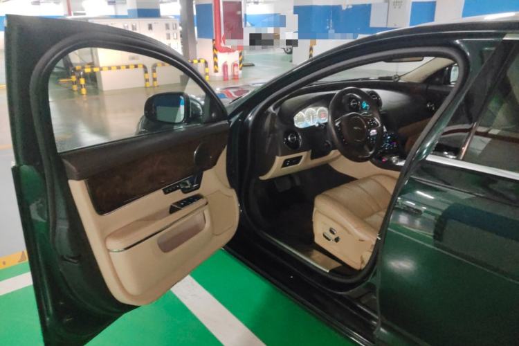 Used Jaguar XJ 2013 XJL 3.0 SC Panoramic Business Edition
