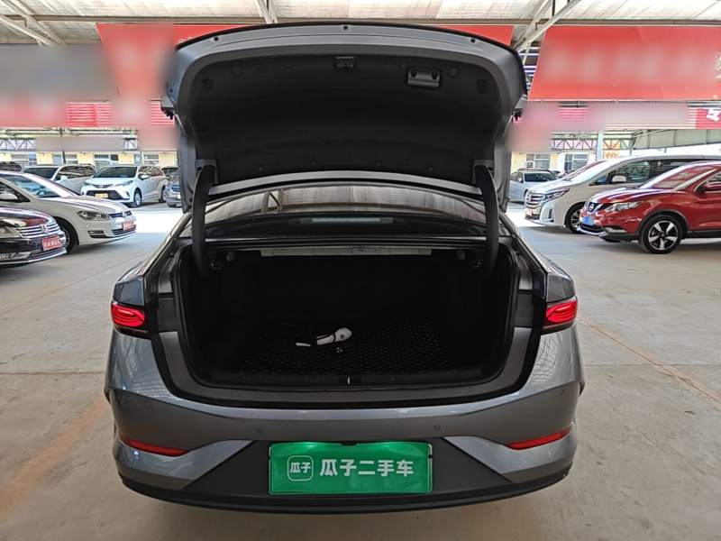 Used BYD Qin PLUS 2025 DM-i Smart Drive 55KM Leading Model — 18
