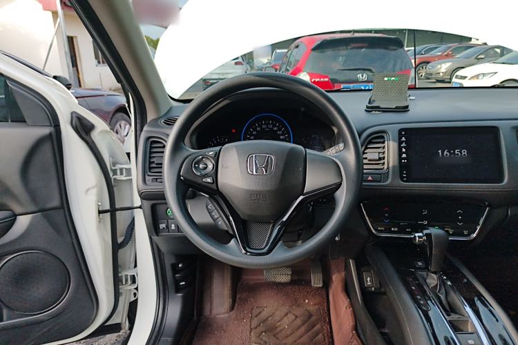 Used Honda Vezel 2020 220 TURBO CVT Elite Edition