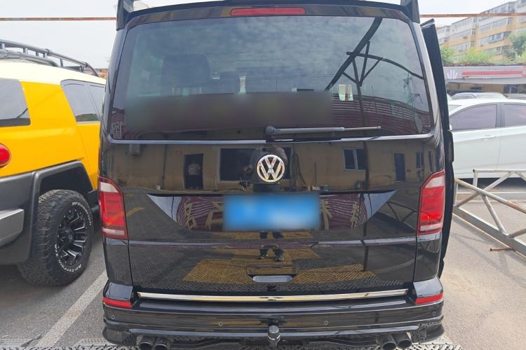 Used Volkswagen Multivan 2017 2.0 TSI 4x4 Prestige Edition 7-Seater
