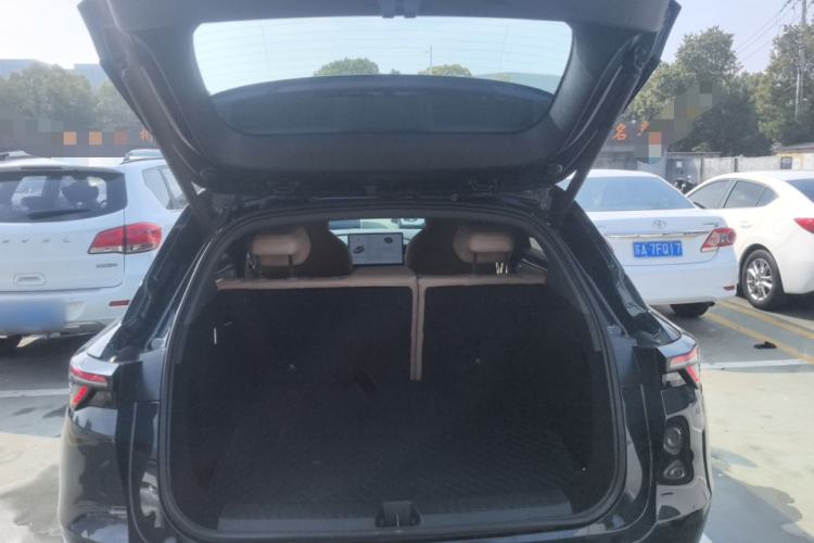 Used ARCFOX Alpha T5 2025 520 PRO
