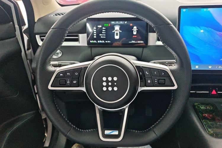 Used Landian E5 PLUS 2025 165 km Long-Range Version 7 Seats
