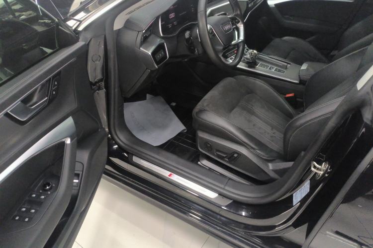 Used Audi A7L 2022 45 TFSI S-line Dream-Building Edition
