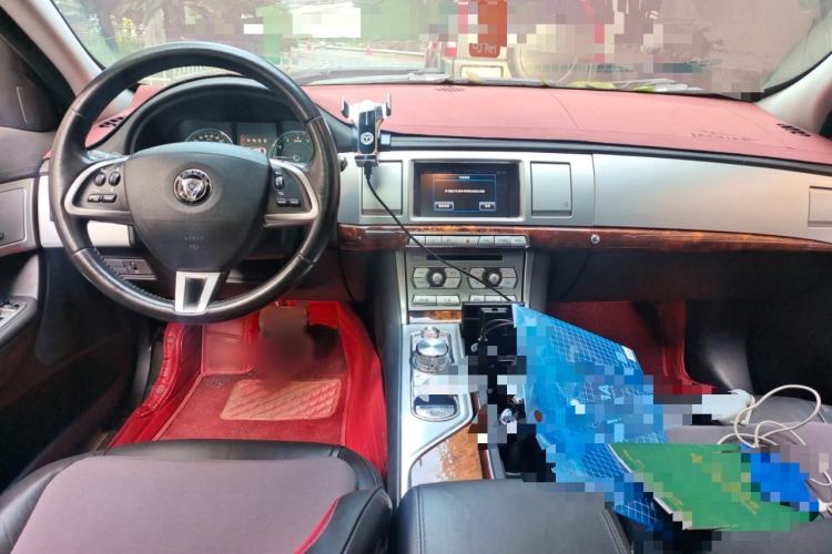 Used Jaguar XF 2015 XF 2.0T Luxury Edition Interior 2