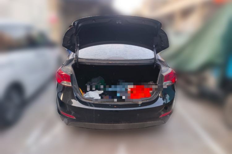 Used Hyundai Elantra (5th Generation / Langdong) 2015 1.6L Manual Leading Model
