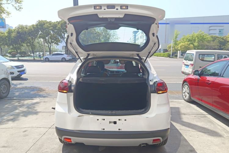 Used Citroen C3-XR 2018 1.6L Manual Pioneer Model Trunk