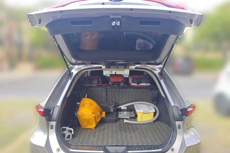 Used Toyota Venza 2023 2.0L CVT Two-Wheel Drive Luxury Edition