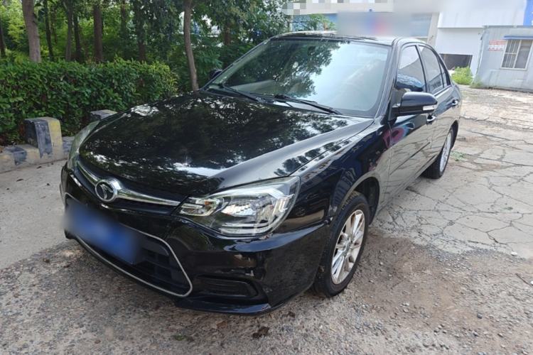 Used Soueast V3 Lingyue 2015 1.5L Manual Happiness Edition