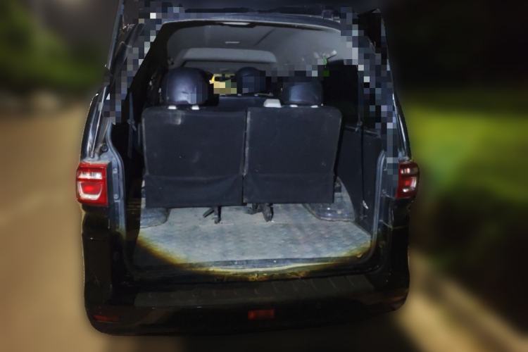 Used FORTHING Lingzhi 2022 M5L 1.6L Utility Model 7 Seats