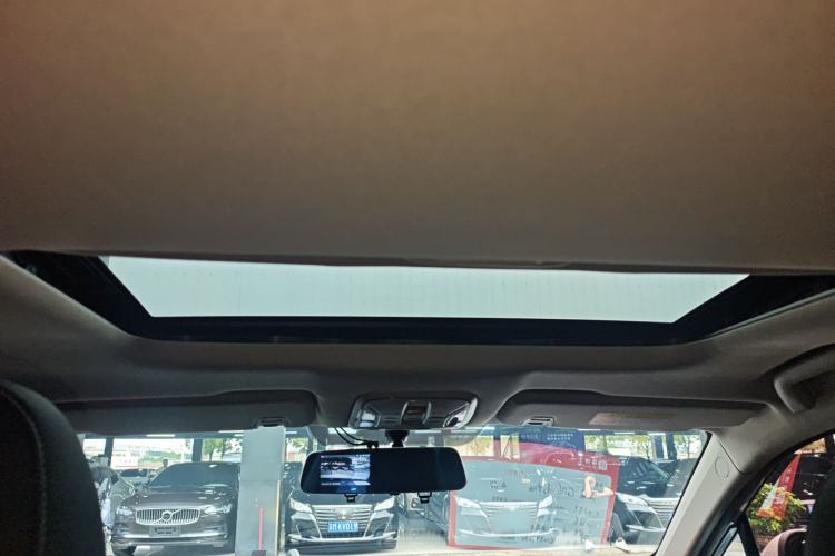 Used GAC Trumpchi GA6 2019 270T Automatic Luxury Edition Headliner