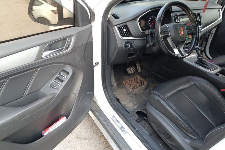 Used Roewe RX5 2016 20T Two-Wheel Drive Automatic Internet Smart Edition Driver Seat