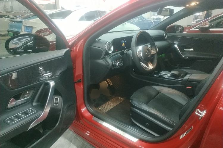 Used Mercedes-Benz A-Class 2021 A 200 L Sport Sedan Fashion Model
