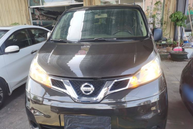 Used Nissan NV200 2014 1.6L CVT Luxury Model China IV Standard