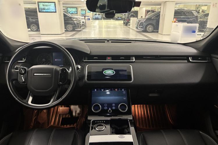 Used Land Rover Range Velar 2019 250 PS R-DYNAMIC S Interior 2