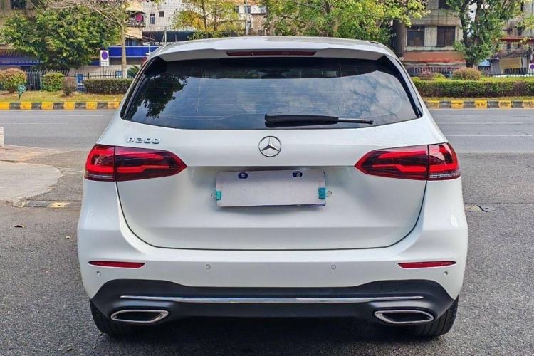 Used Mercedes-Benz B-Class 2021 B 200 Fashion Model