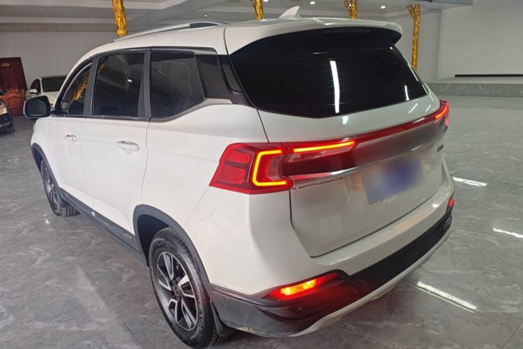 Used FORTHING T5 2023 Grand Edition 1.6L Manual Dream Version Five Seats
