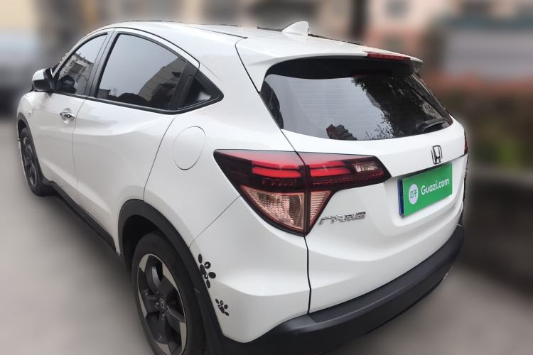 Used Honda Vezel 2017 1.8L CVT Front-Wheel Drive Pioneer Edition
