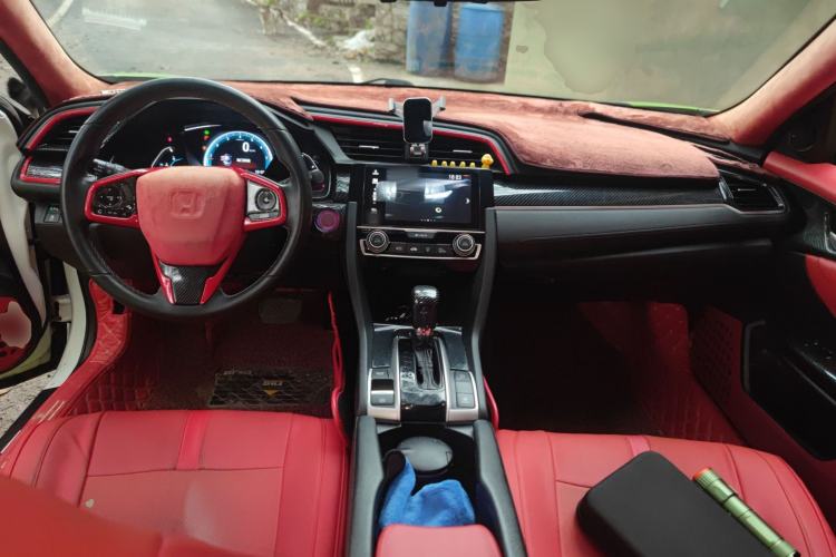 Used Honda Civic 2016 220TURBO CVT Prestige Edition
