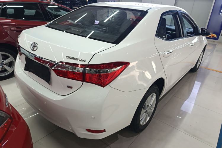 Used Toyota Corolla 2017 Revised Version 1.6L S-CVT GL Rear Right 45 Deg