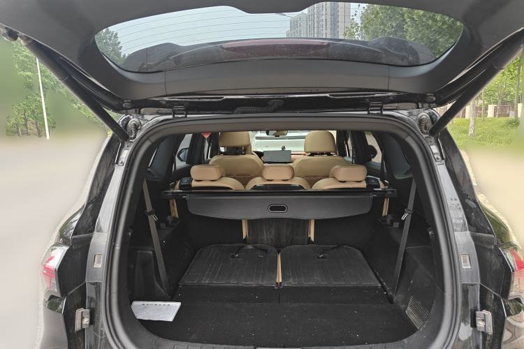 Used Geely Auto Haoyue L 2023 2.0T DCT Flagship Version