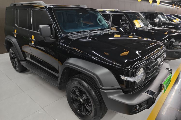 Used Tank 300 2025 2.0T Challenger Front Right 45 Deg