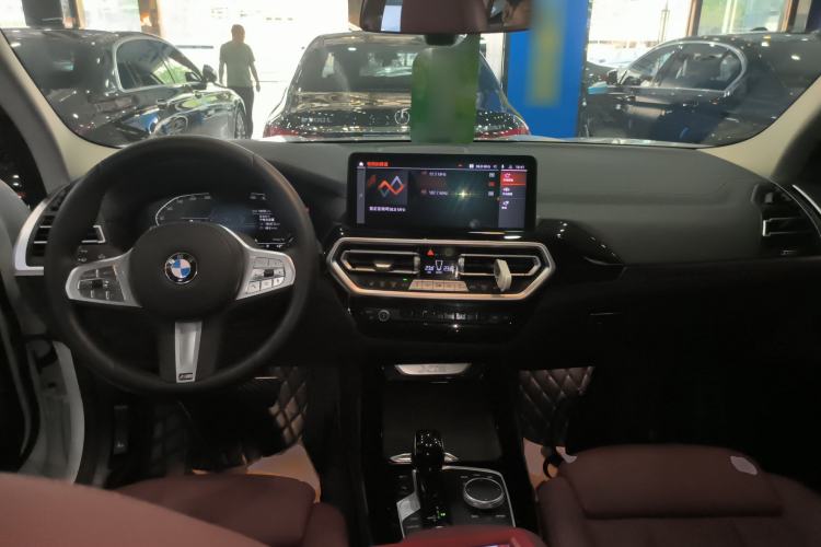 Used BMW X3 2023 xDrive25i M Sport Package
