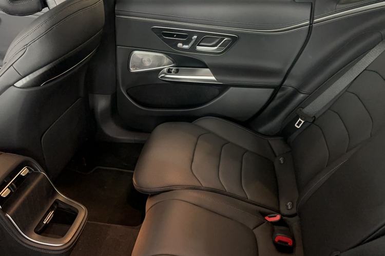 Used Mercedes-Benz E-Class 2024 E 300 L Luxury Sport Model