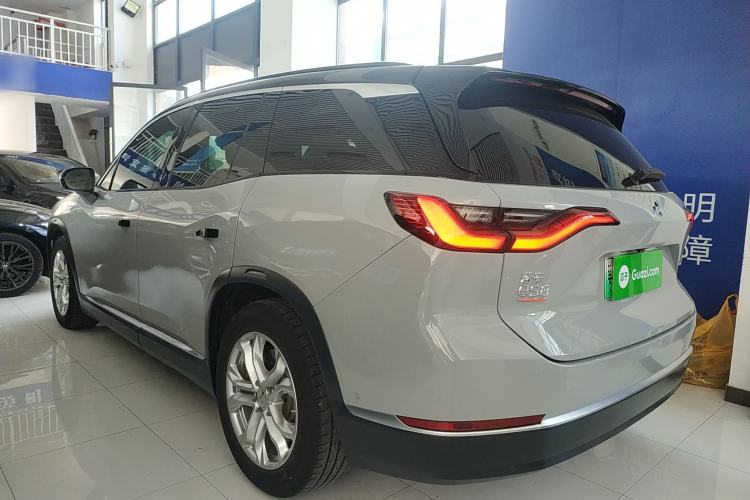 Used Nio ES8 2020 450 km Range 6-Seater Version