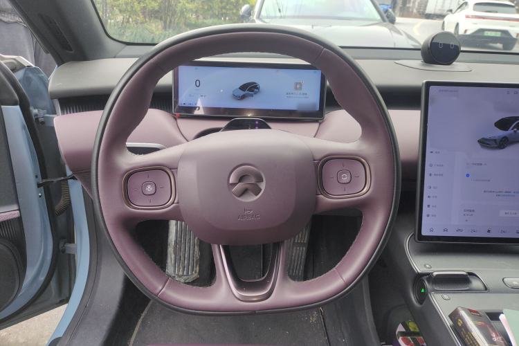 Used Nio ET5T 2023 75 kWh Touring Steering Wheel