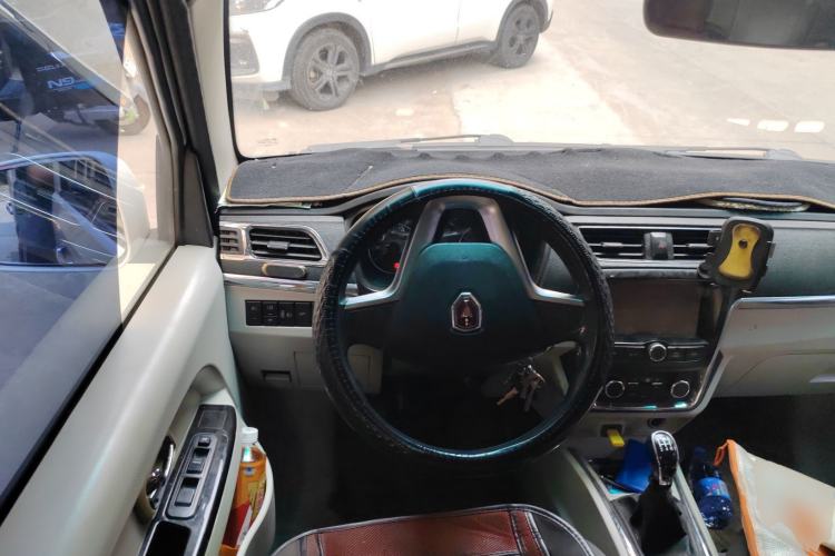 Used Jinbei New Hiace X30L 
