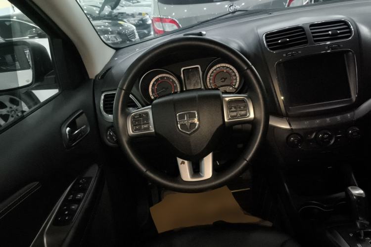 Used Dodge Journey 2016 2.4L Two-Wheel-Drive Touring Edition Steering Wheel