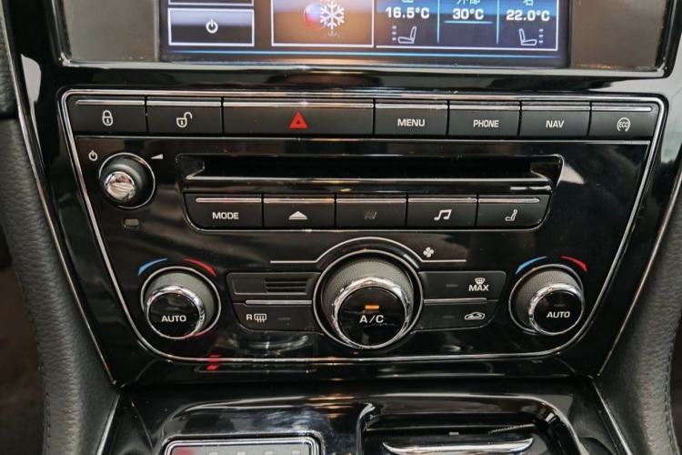 Used Jaguar XJ 2014 XJL 2.0T Two-Wheel-Drive Elegant Business Edition
