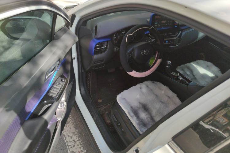 Used Toyota C-HR 2020 2.0L Leading Edition
