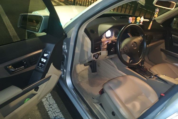 Used Mercedes-Benz GLK-Class 2011 GLK 300 4MATIC Fashion Model Driver Seat