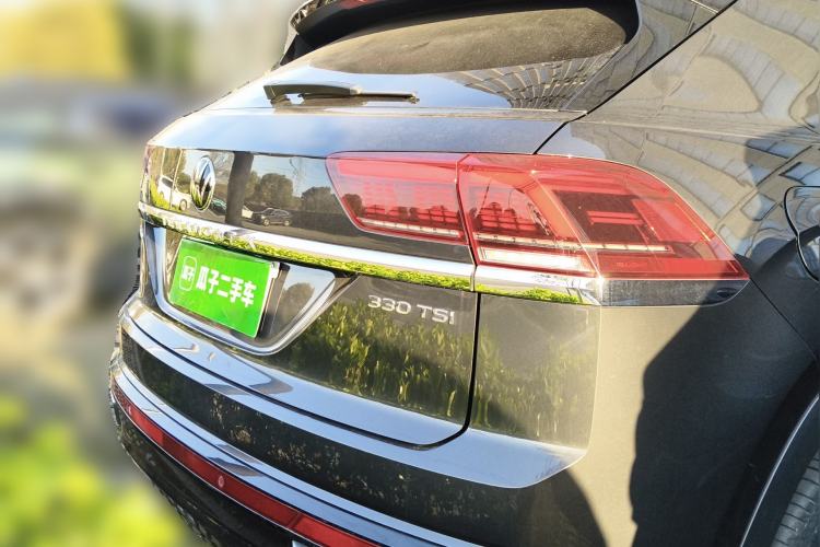 Used Volkswagen Teramont X 2022 330TSI Two-Wheel-Drive Prestige Luxury Edition
