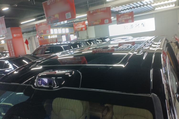 Used VOYAH Dream 2025 PHEV Four-Wheel-Drive Flagship Version – Qiankun Edition Roof