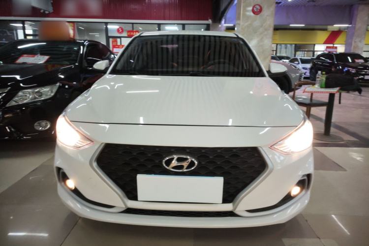 Used Hyundai Celesta 2018 1.6L Automatic GL Enjoyment Edition China VI compliant
