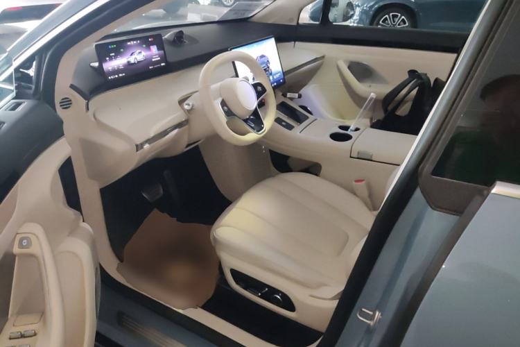 Used Hima Luxeed R7 2024 All-Electric 736 km Ultra