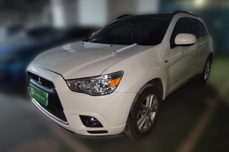 Used Mitsubishi ASX 2013 2.0L CVT Four-Wheel Drive Premium Edition