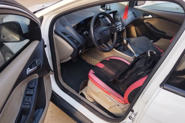 Used Ford Focus 2017 Sedan 1.6L Automatic Comfort Plus SmartDrive Edition
