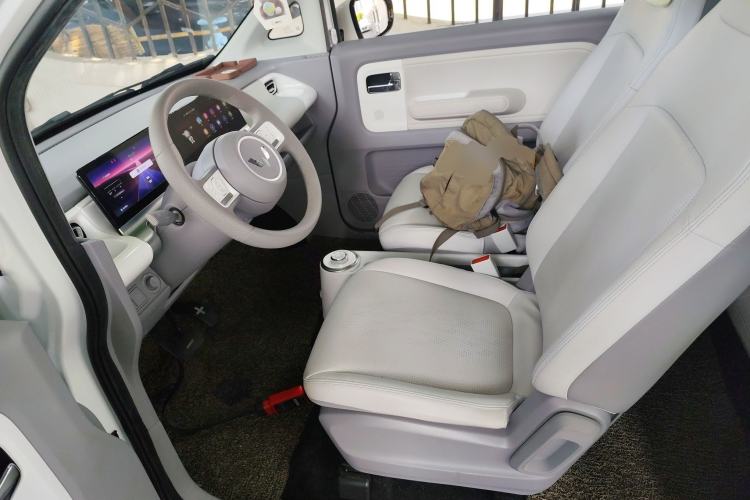 Used Wuling Air ev 2023 - Four Seats - Advanced Edition
