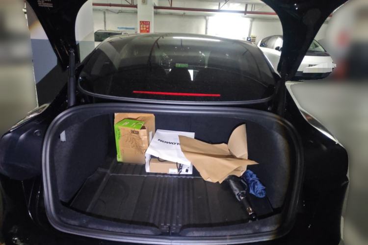 Used Tesla Model 3 2025 Rear-Wheel-Drive Version Trunk