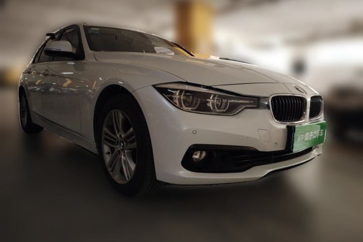 Used BMW 3 Series 2017 318i Fashion Model